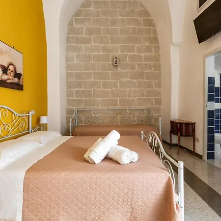 Nu Suennu Guest house Maruggio