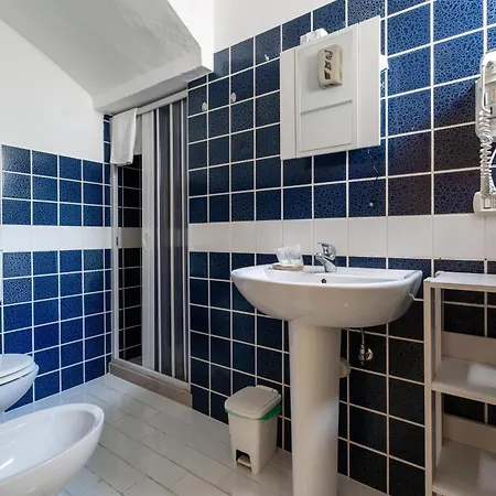 Nu Suennu Guest house Maruggio